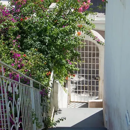 Attico Διαμέρισμα Κάπρι