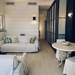 Attico شقة كابري