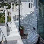 Attico شقة كابري
